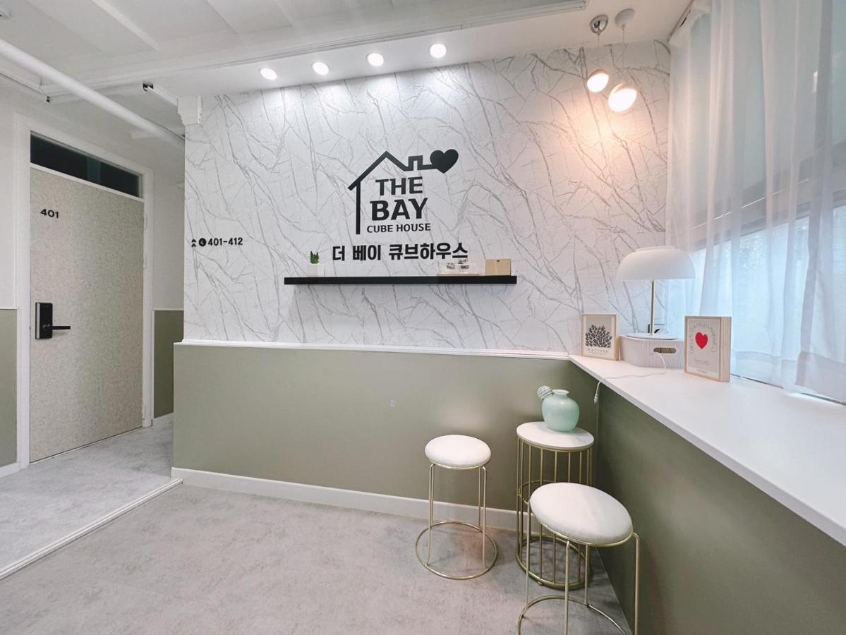 The Bay Cube House Female Only Hotel Guri Екстериор снимка